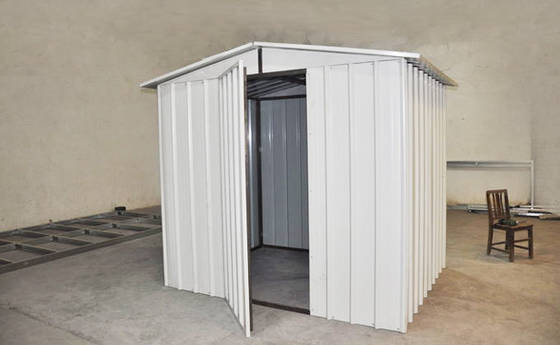 China White Moisture Proof ก่อสร้างโลหะ Shelters / Car Sheds