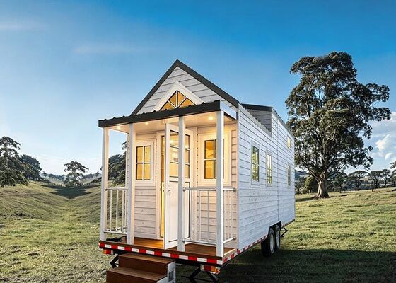 รถบ้านสำเร็จรูป Alanber Tiny House On Wheels พร้อมห้องนอนและห้องน้ำ