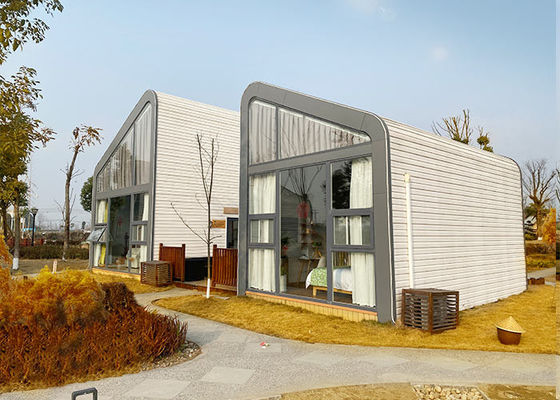การออกแบบตามสั่ง บังกะโลไม้ Prefab ที่ได้รับการรับรอง ISO9001 บ้านพักหรู