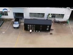 โมดูเลอร์ สตาร์คโครงสร้างเหล็กเบา Prefab บ้านเล็กบนล้อพร้อมรถยนต์สําหรับ Airbnb